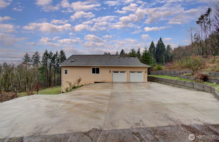 Property Photo:  498  Bryant Hill Road  WA 98674 
