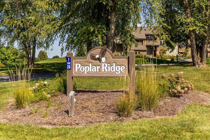 Property Photo:  26 Poplar Ridge Drive  IL 61036 