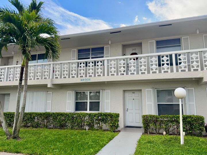 Property Photo: 2840 SW 13th Street 103 FL 33445