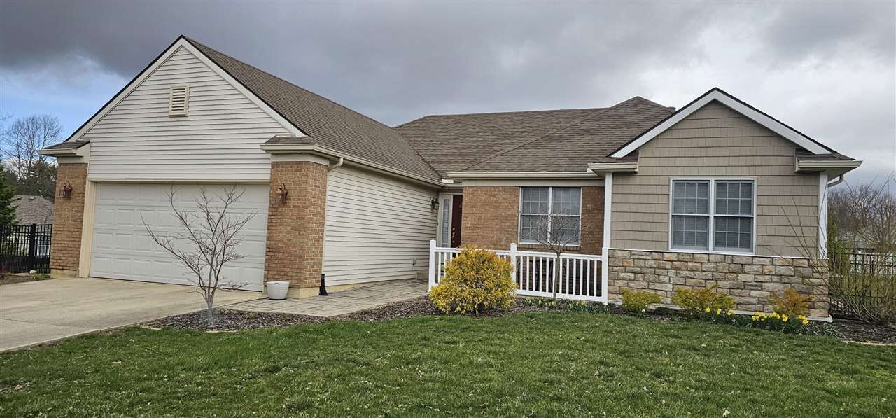 Property Photo:  2916 Wellington Court  IN 47374 