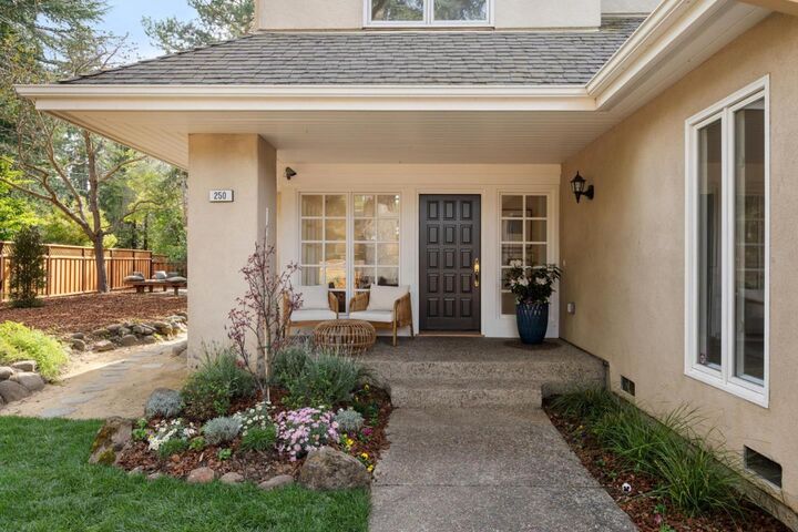 Property Photo: 250 Selby Lane CA 94027