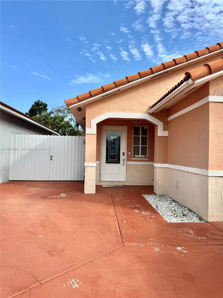 Property Photo:  17679 SW 146th Ct  FL 33177 
