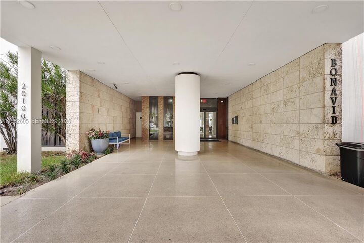 Property Photo: 20100 W Country Club Dr 204 FL 33180