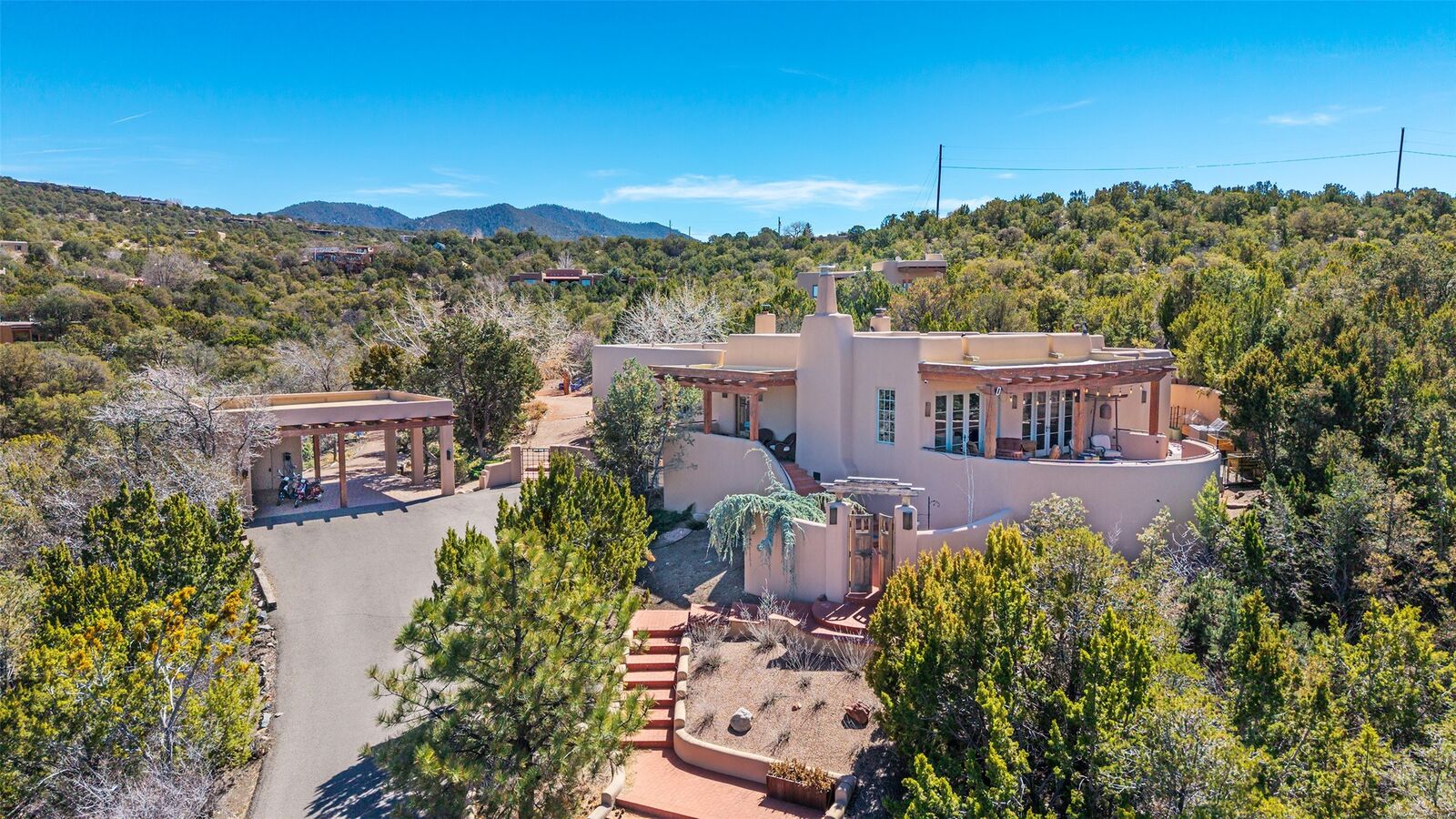Property Photo:  1204 Bandolina Road  NM 87501 