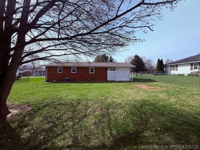 Property Photo:  716 White Street  IN 47170 