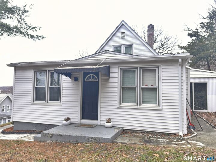 Property Photo:  74 Mount Pleasant Street 2  CT 06418 