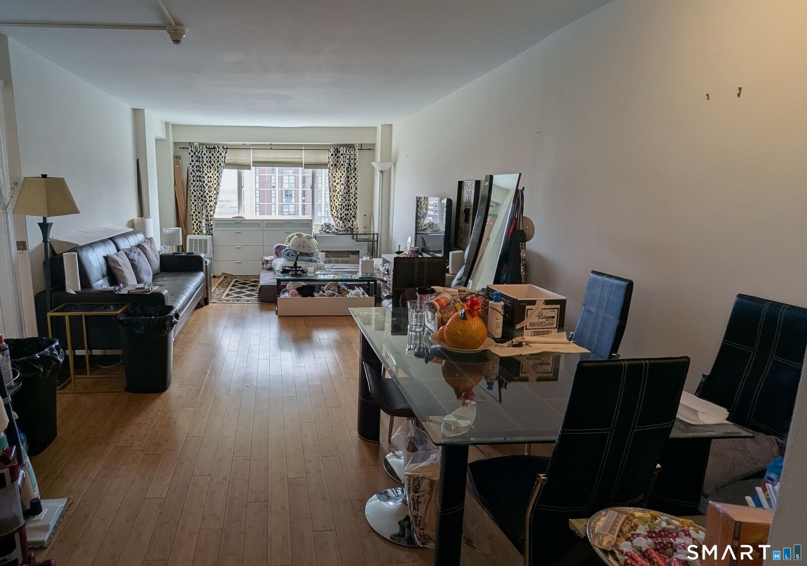 Property Photo:  100 York Street 15M  CT 06511 