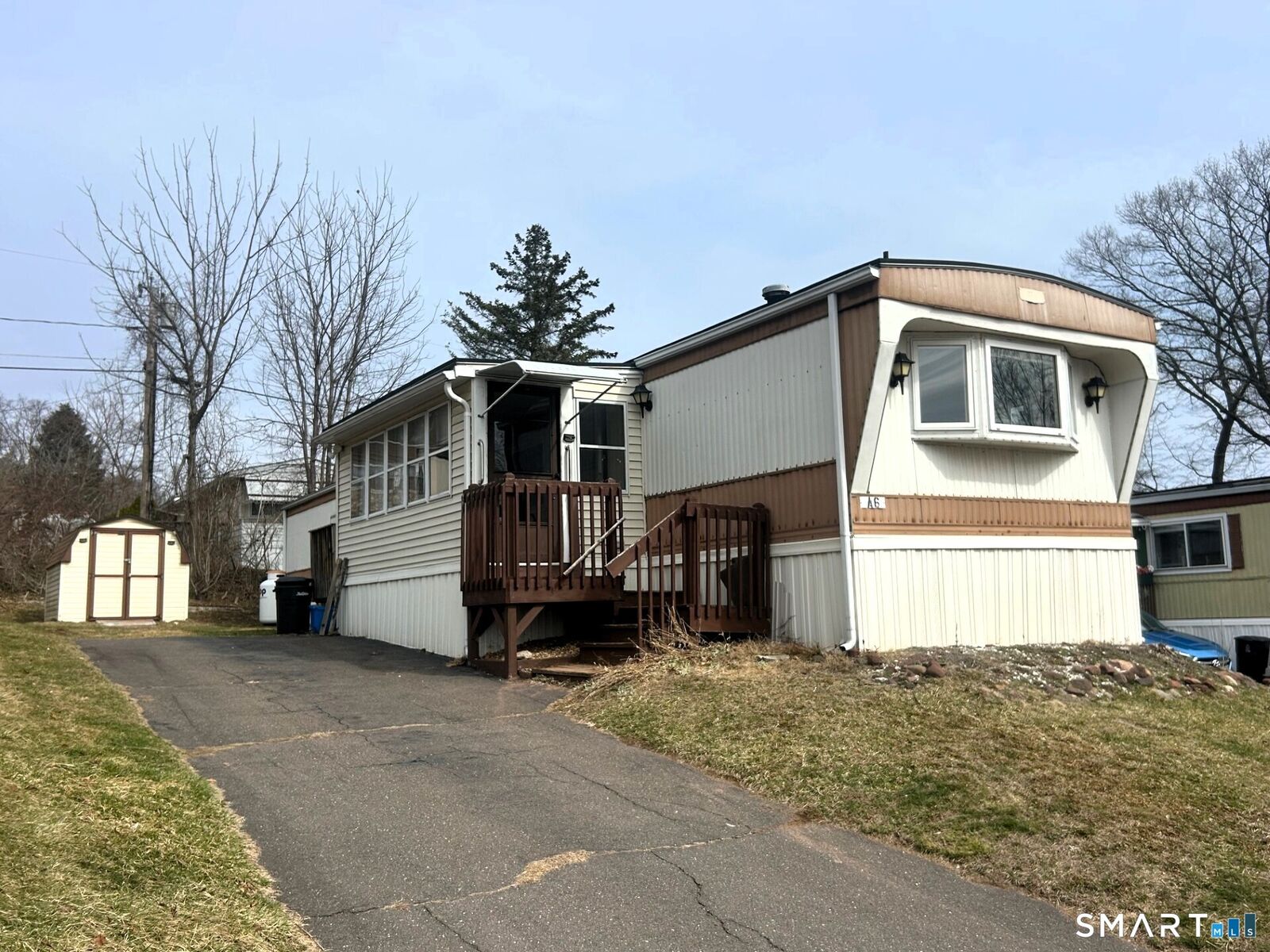 Property Photo: 325 Kelly Road Trlr A6 CT 06066