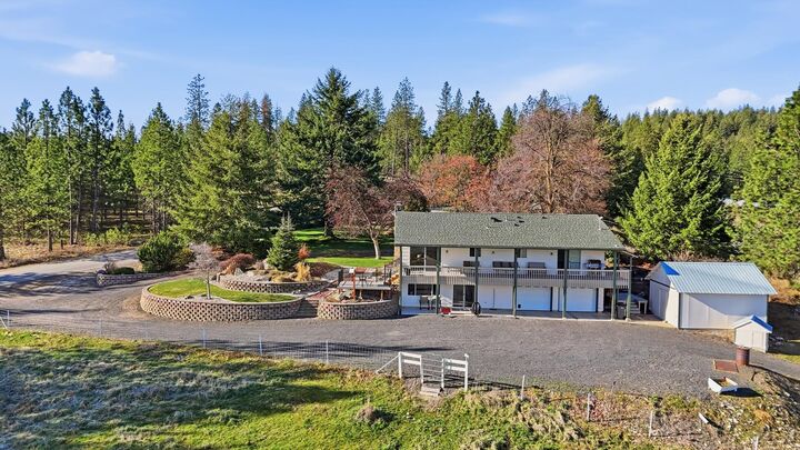 Property Photo:  2416 W Hazard Rd  WA 99208 