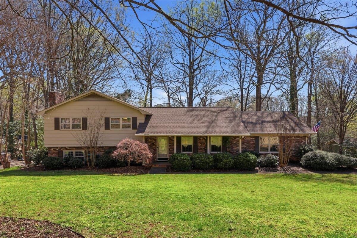 Property Photo: 276 Lake Forest Drive SC 29307