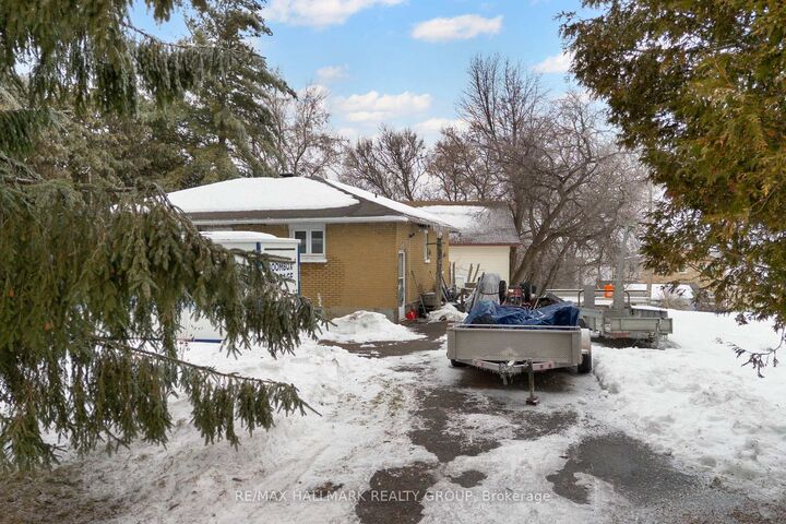 Property Photo: 2601 Regional Road 174 Road ON K4C 1R2