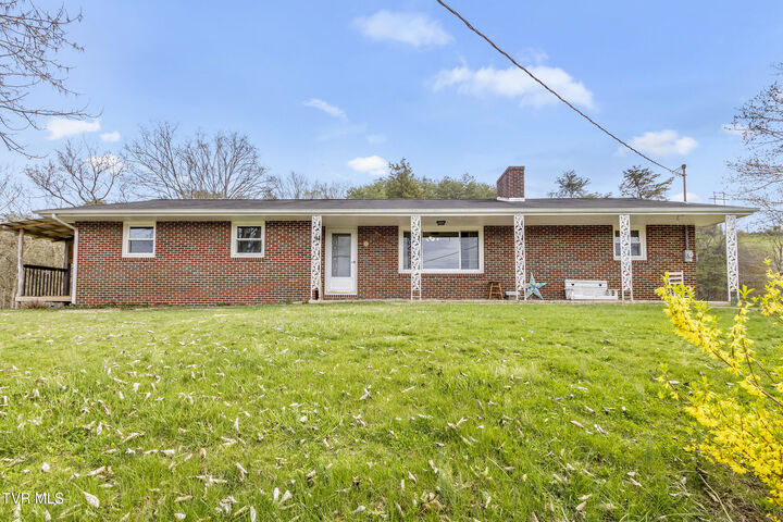 Property Photo:  3023 Princeton Road  TN 37660 