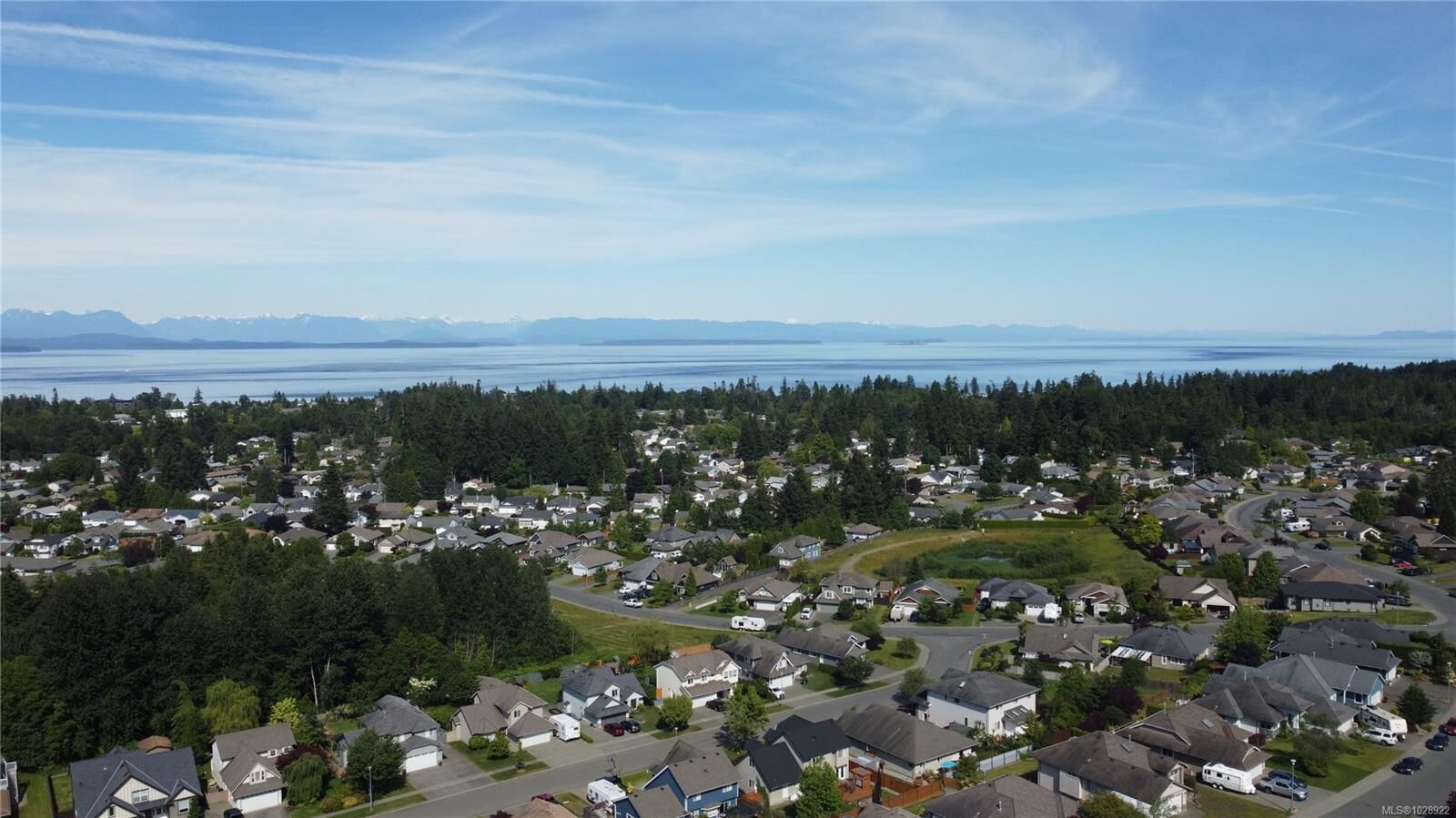 Property Photo: 678 Mariner Dr BC V9H 1V9