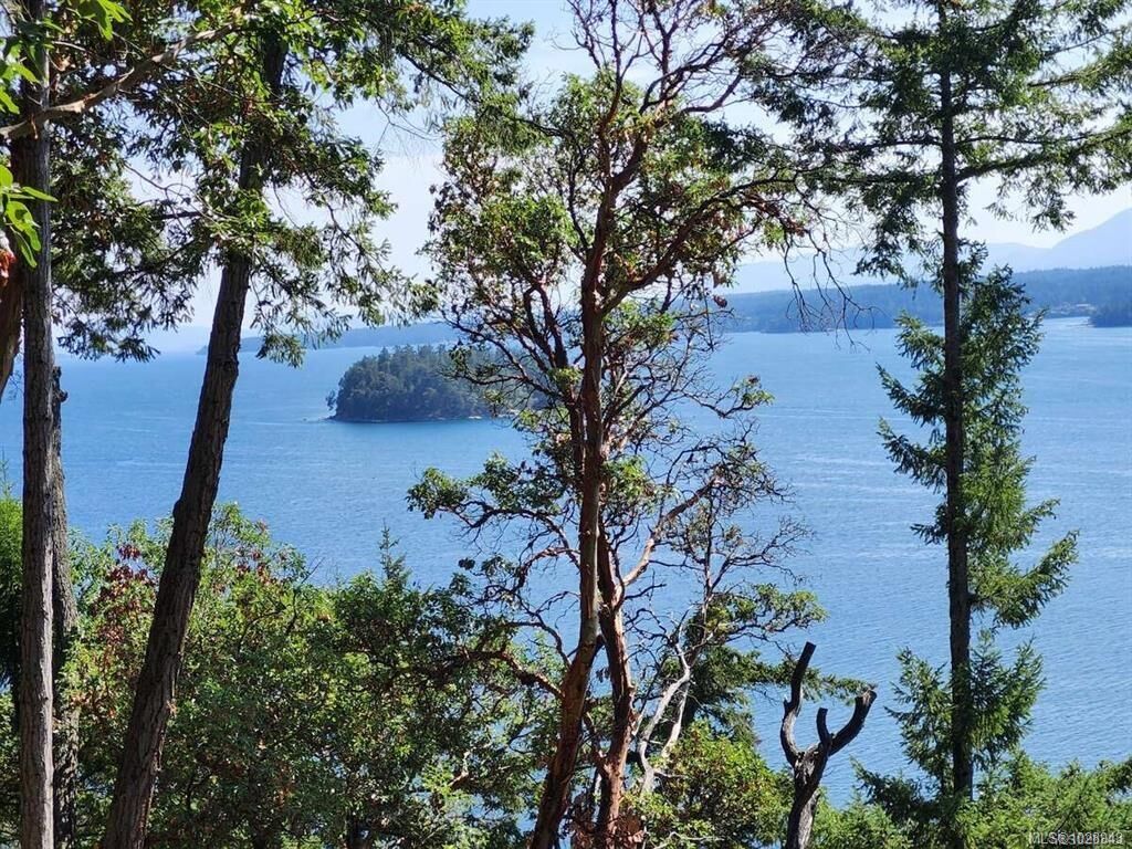 Property Photo:  106 Halibut Hill Rd  BC V0R 1X6 