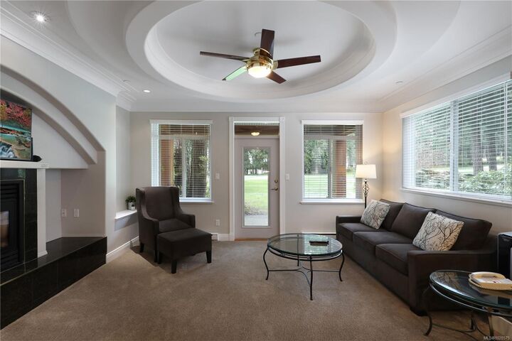 Property Photo: 366 Clubhouse Dr 602/601B BC V9N 9G3