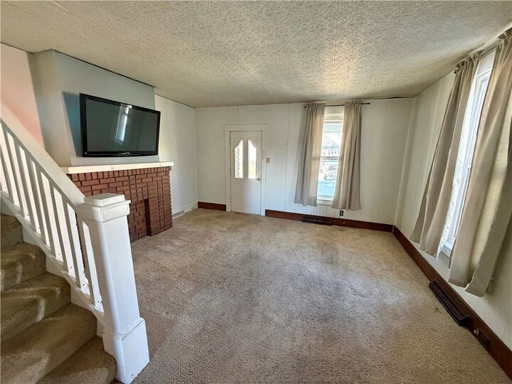 Property Photo: 433 New York Ave Rear PA 15074