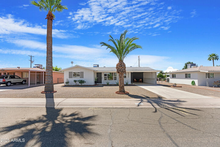 Property Photo: 5437 E Butte Street AZ 85205