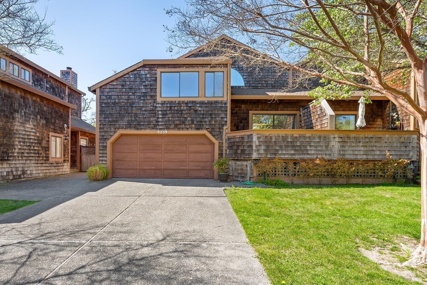 Property Photo:  9239 Lakewood Drive  CA 95492 