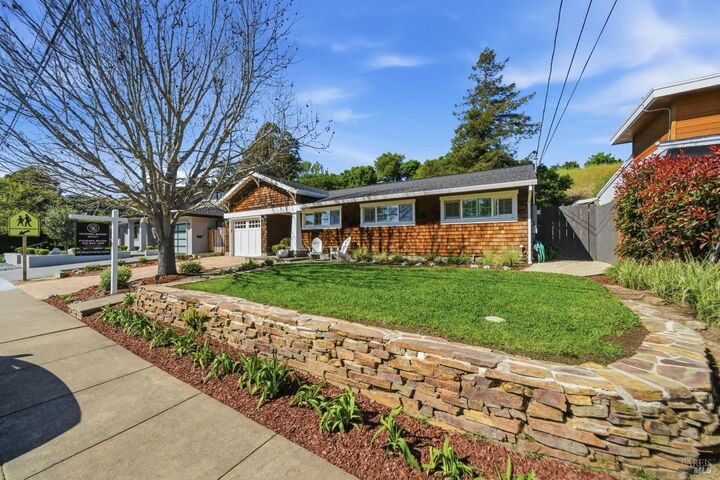 Property Photo:  283 Karen Way  CA 94920 