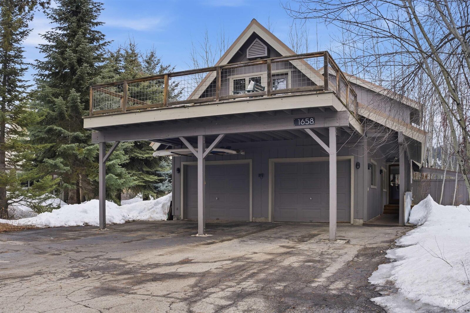 Property Photo:  1658 Timber Cir  ID 83638 