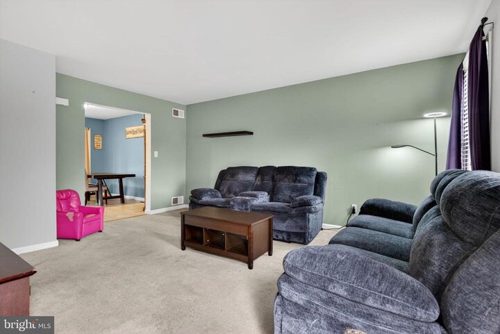 Property Photo:  64 Beech Lane  PA 17022 