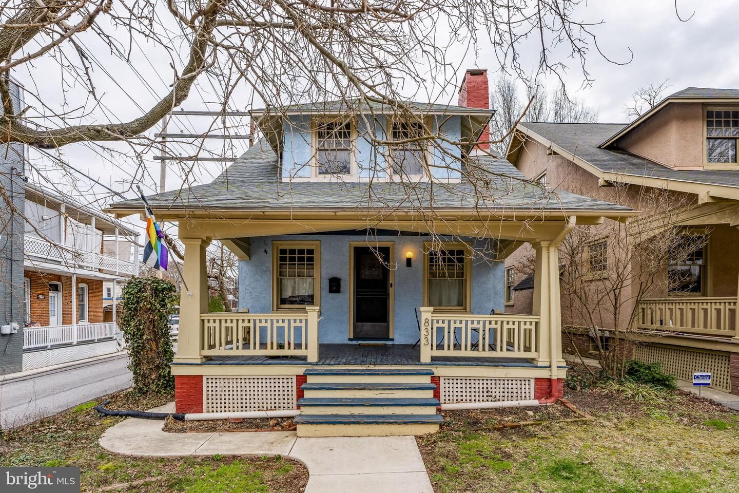 Property Photo:  833 S Beaver Street  PA 17403 