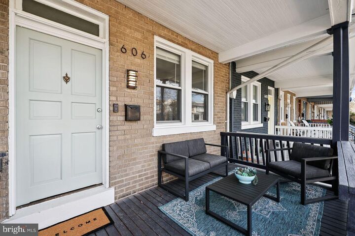 Property Photo:  606 NW Hamilton Street NW  DC 20011 