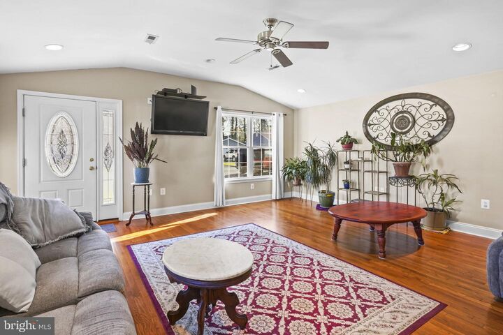 Property Photo:  3820 5th Street  MD 20714 