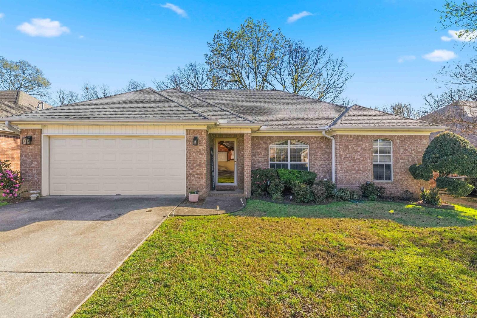 Property Photo:  7155 Park Meadows Drive  AR 72120 