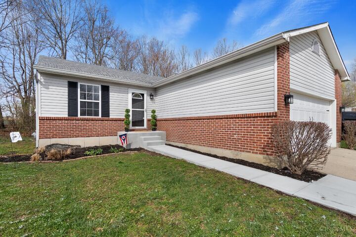 Property Photo:  19 Bobwhite Court  OH 45102 