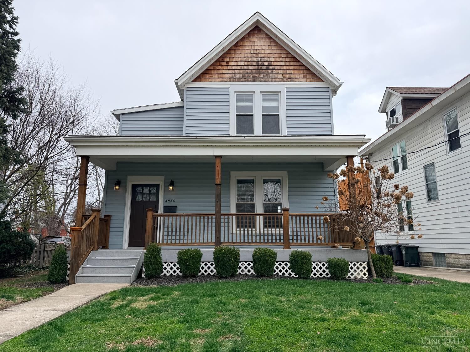 Property Photo:  3950 Elsmere Avenue  OH 45212 