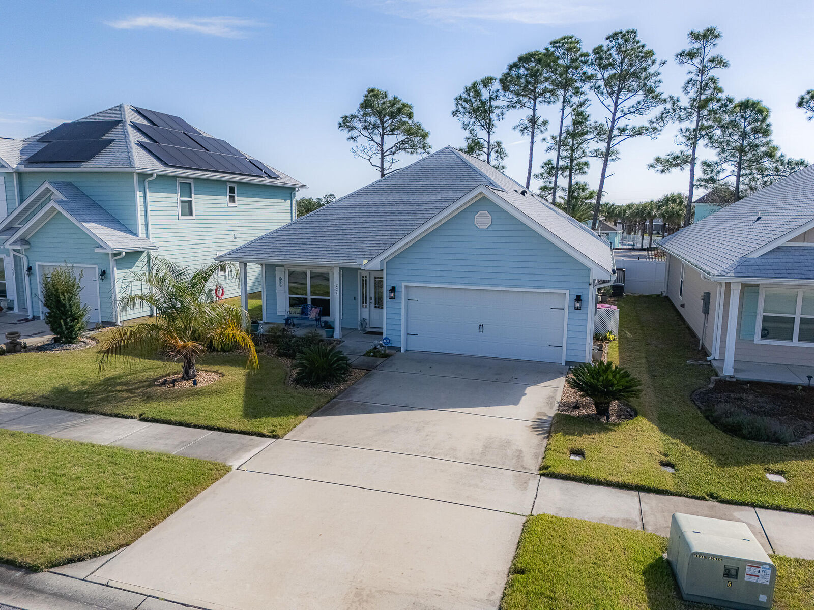 Property Photo:  224 Moonraker Circle  FL 32407 