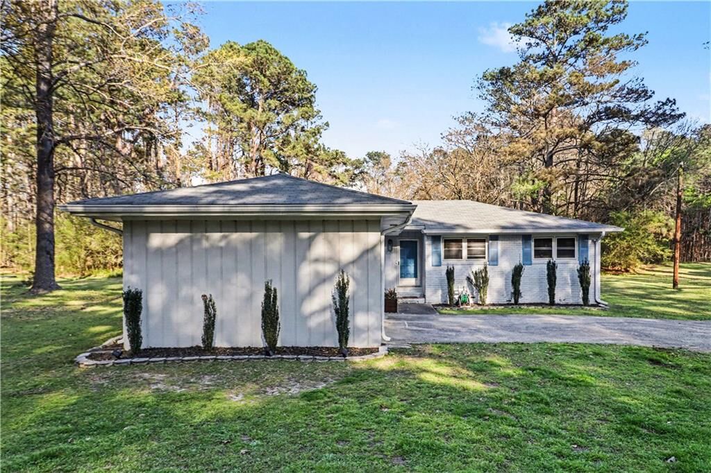 Property Photo:  390 Dot Drive  GA 30349 