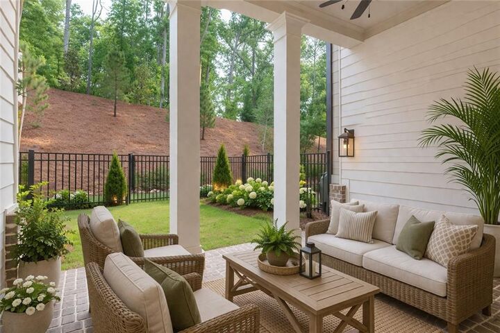 Property Photo: 4948 Sudbrook Way GA 30092