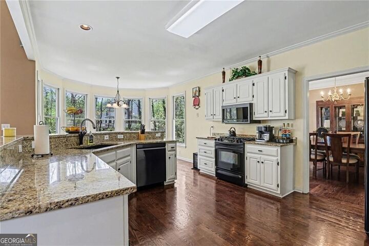 Property Photo:  1170 Pin Oak Court  GA 30041 