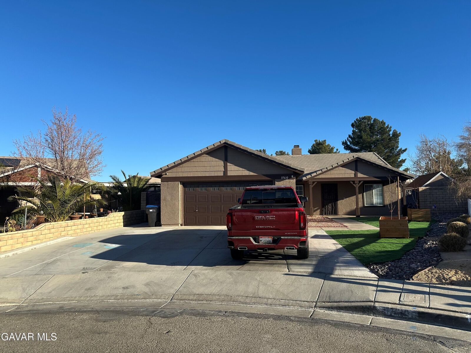 Property Photo: 37610 Ruby Lane CA 93552