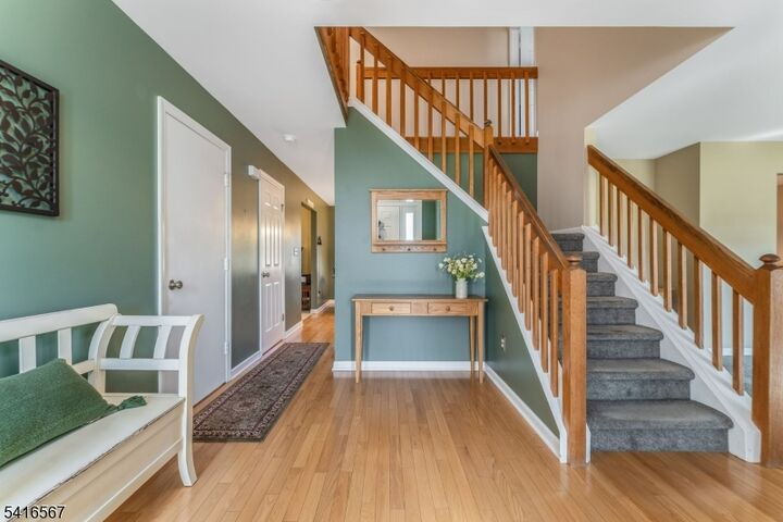 Property Photo:  34 Aberdeen Circle  NJ 08822 