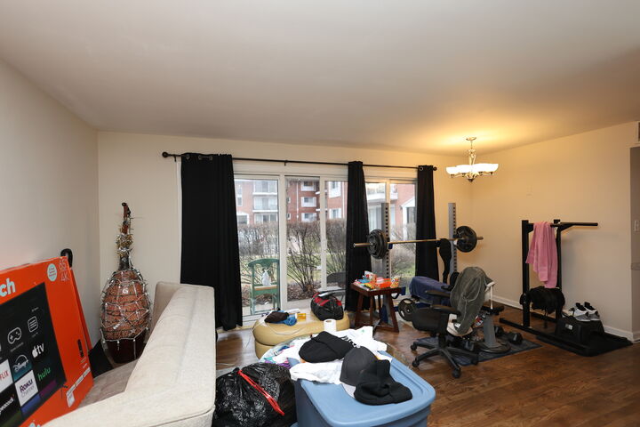 Property Photo:  10111 Old Orchard Court 101  IL 60076 