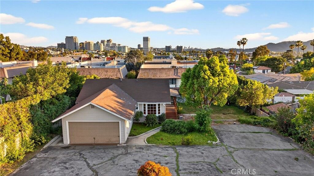 Property Photo:  316 W Kenneth  CA 91202 