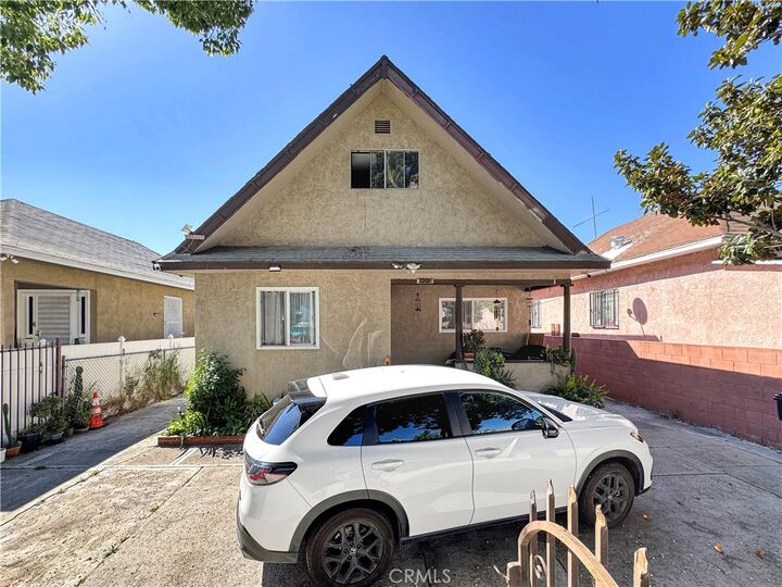 Property Photo:  1208 E 34th Street  CA 90011 
