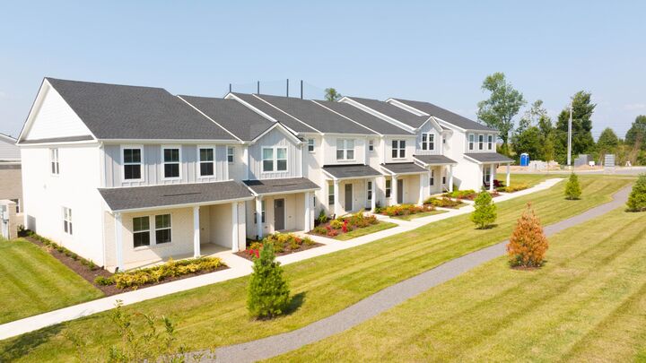 Property Photo:  204 Douglas Bend Rd 404  TN 37066 