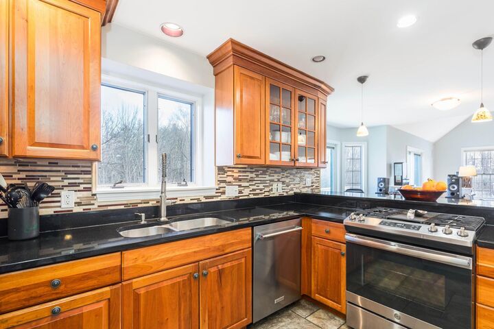 Property Photo:  188 Buckminster Way  NH 03801 