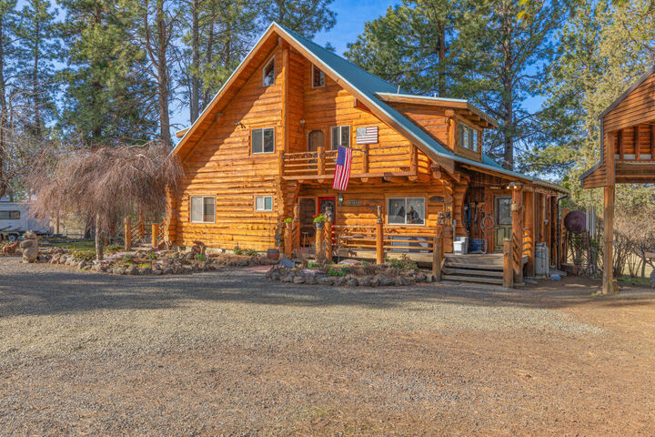 Property Photo:  11010 Yonna Loop Drive  OR 97623 