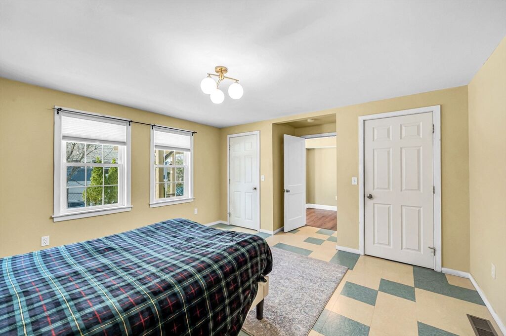 Property Photo: 48 Fairview St A/K/A 15 Shaw St MA 01028