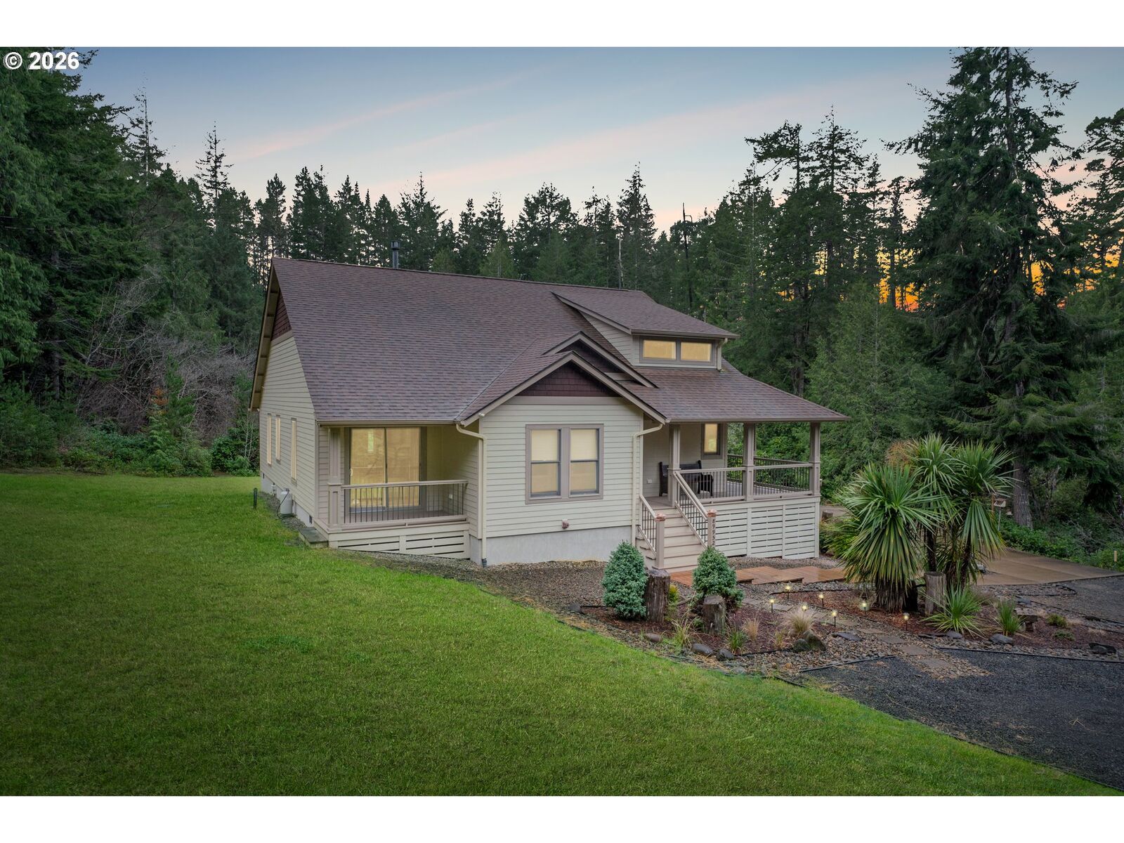 Property Photo:  89952 Highway 101  OR 97439 