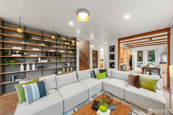 Property Photo:  3340  36th Avenue S  WA 98144 