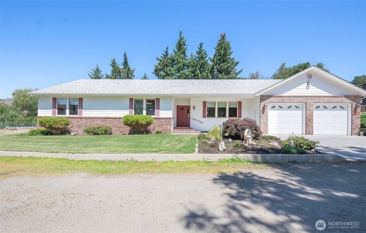 Property Photo:  3716  Knowles Road  WA 98801 