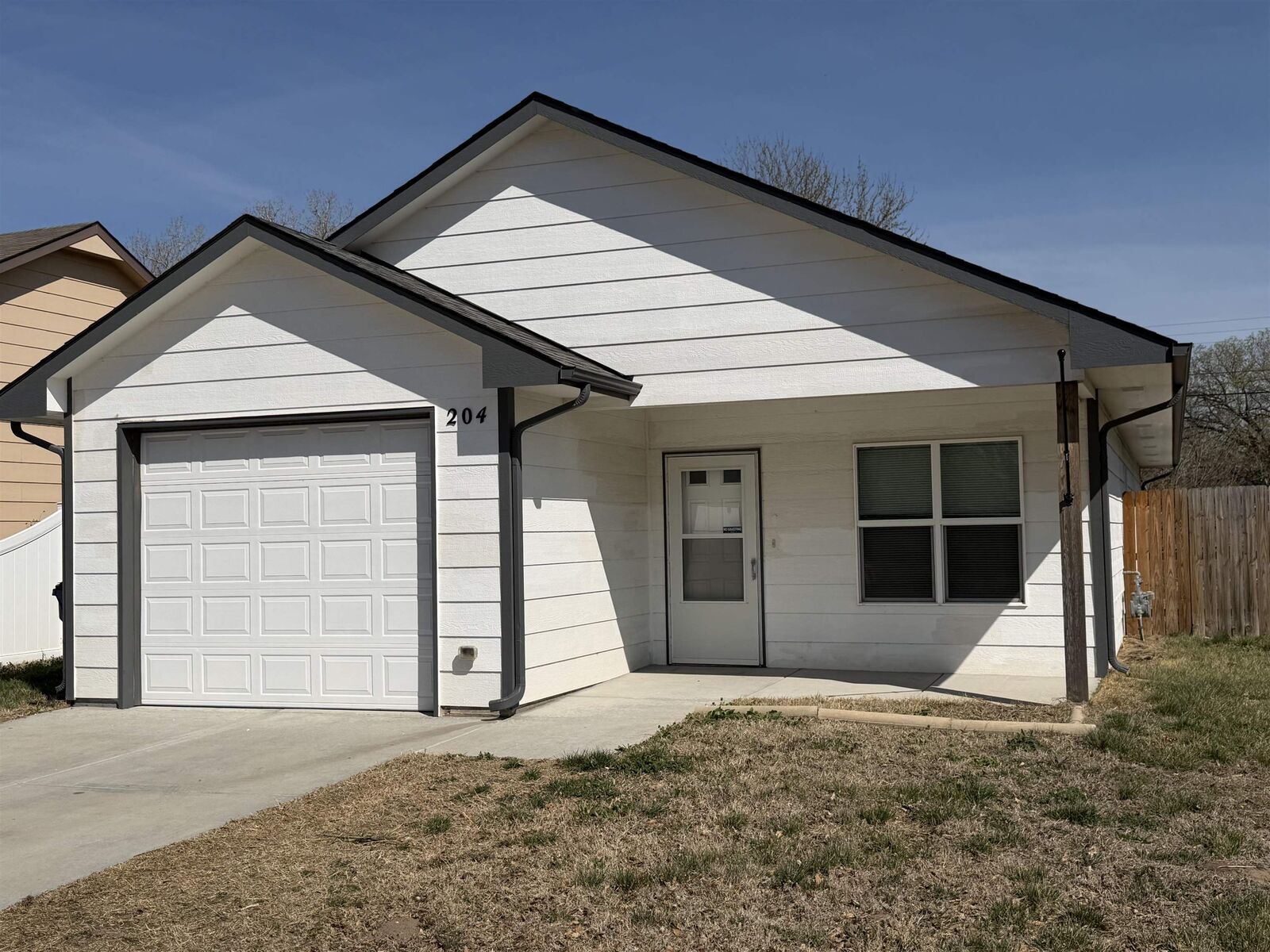 Property Photo:  204 N Young St  KS 67212 