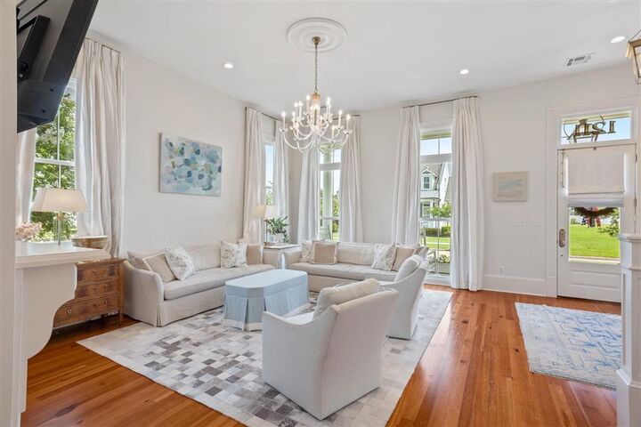 Property Photo:  1211 Saint Anne Avenue  LA 70601 