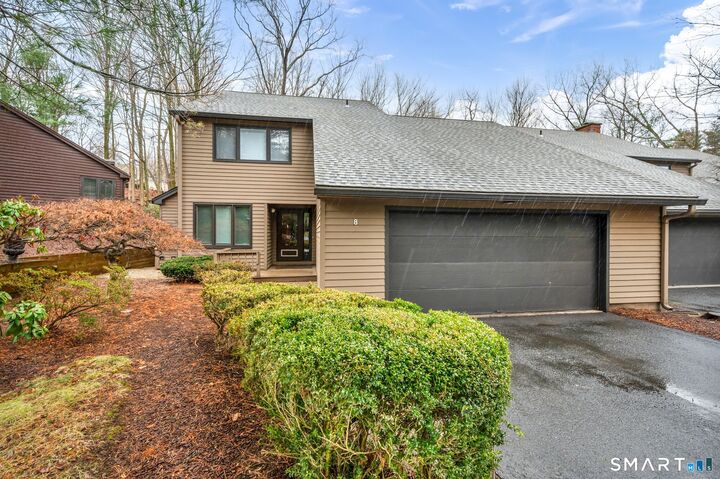 Property Photo:  8 Ironwood Road  CT 06117 